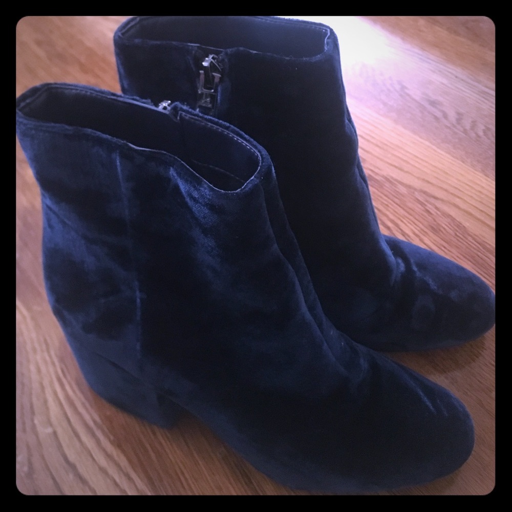 Navy velvet booties